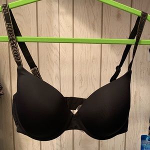 Lightly lined T-Shirt bra